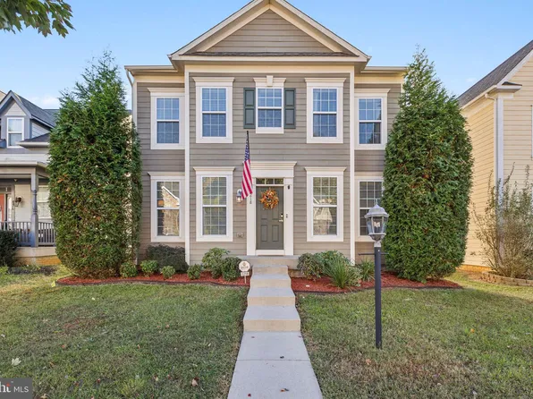 1218 Farrish Dr, Fredericksburg, VA 22401