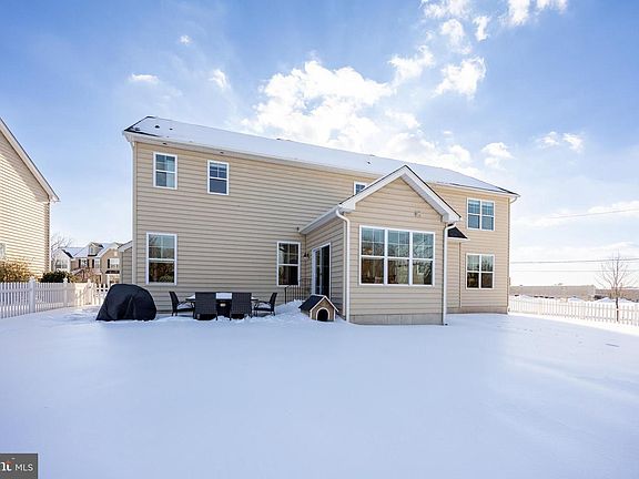2nd image of 3801 Brynwood Ct