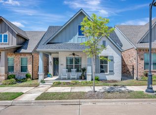 5657 Traveller Dr, North Richland Hills, TX 76180