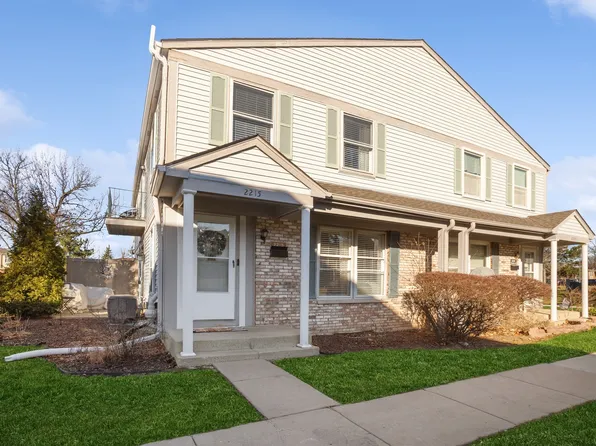 2215 Denton Ct #0, Schaumburg, IL 60194