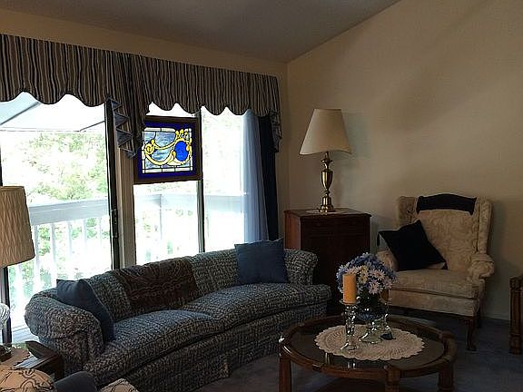 Formal living room