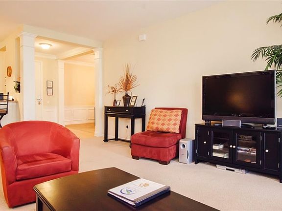 3rd image of 5048 Shoreway Loop Unit 30504