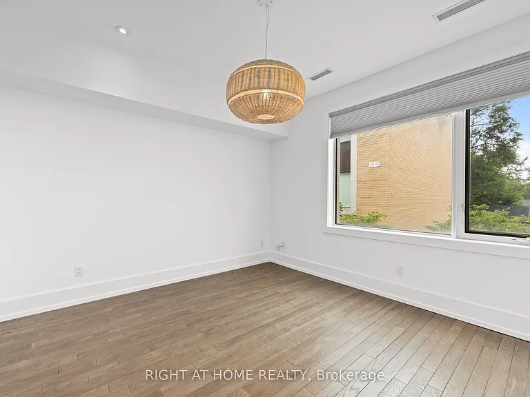 66 Havelock St #11 — Photo 28