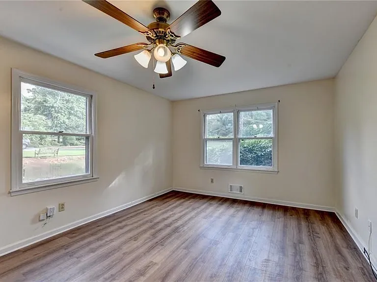 268 Allen Ct — Photo 27