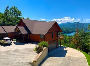 2951 Fontana Lake Dr, Bryson City, NC 28713