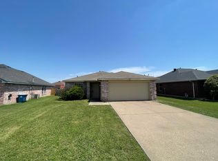 1502 Parrot Ct, Desoto, TX 75115