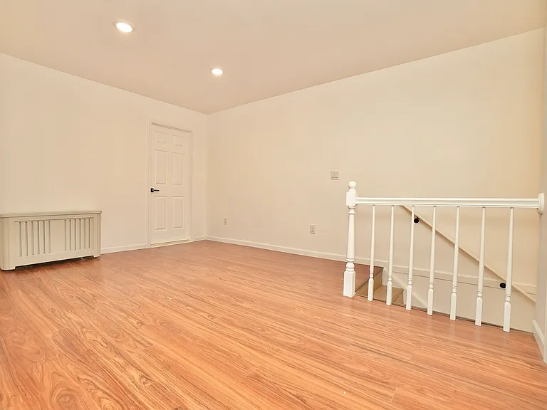 210 Sanford Ave #2 — Photo 14