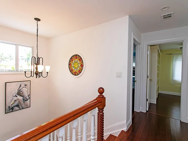 809 S 17th Ave — Photo 28