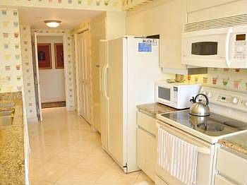 3rd image of 4000 W Island Blvd APT 1602