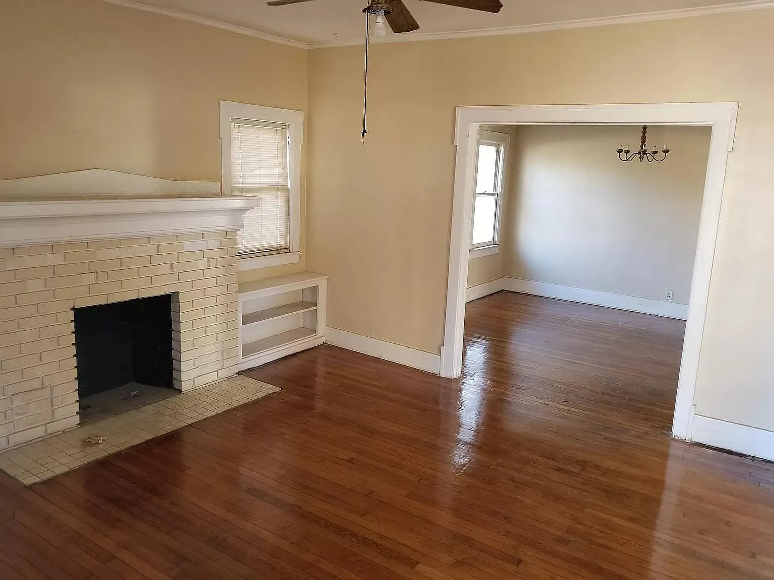 2 bed, 1300 sqft, $1,000 — Photo 2