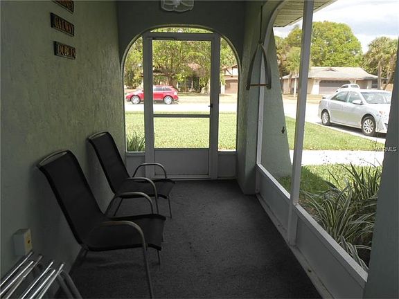 2nd image of 1339 Lucaya Ave