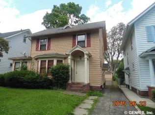 318 Roslyn St, Rochester, NY 14619