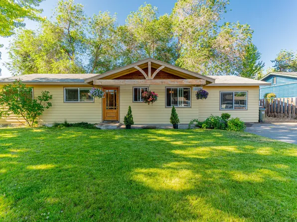 1329 NE Watson Dr, Bend, OR 97701