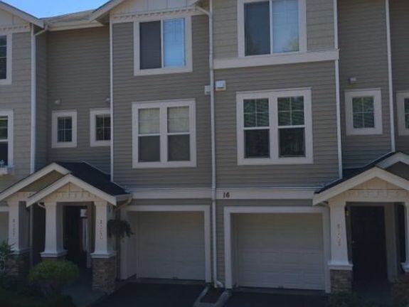 S. 232nd St. facing townhome.