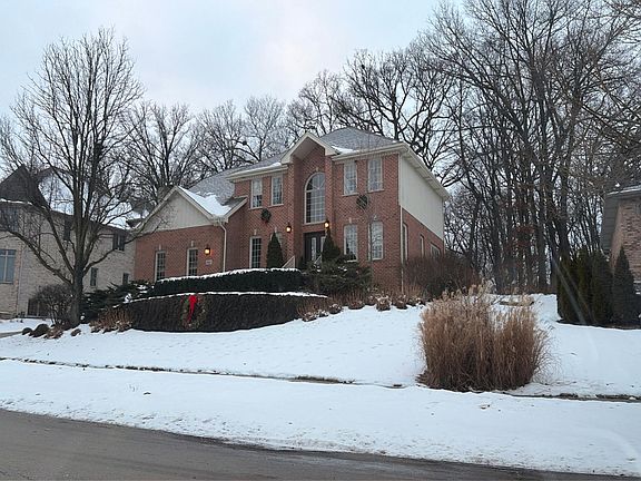 2nd image of 15422 Sharon Dr