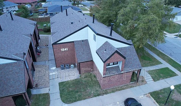 1841 Ridgehaven Ct #4 — Photo 29