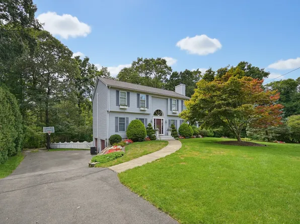 120 Hailes Hill Rd, Swansea, MA 02777
