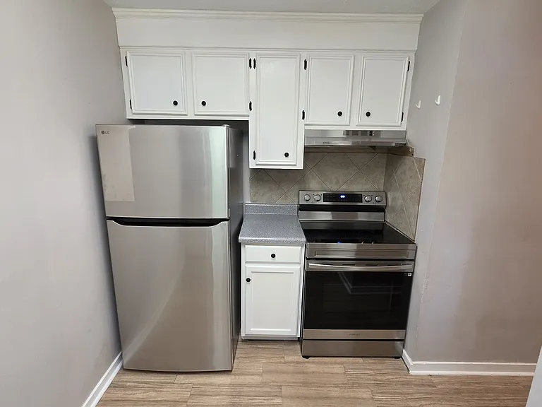 202 Bent Creek Cir S — Photo 4