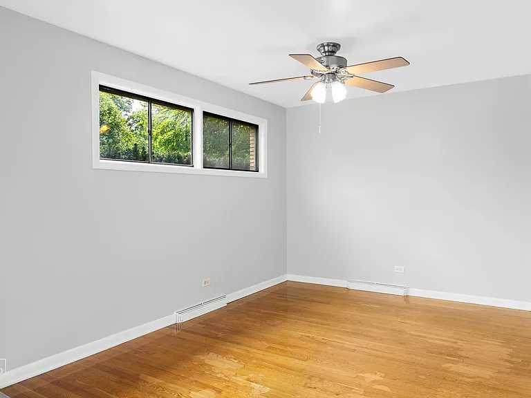 413 E Atwater Ave — Photo 13