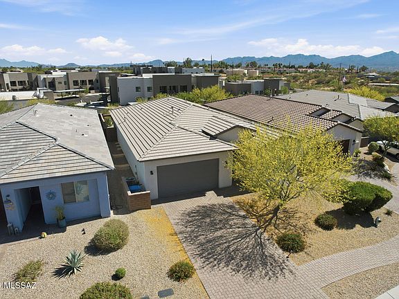 4th image of 2057 W Revayah Pl