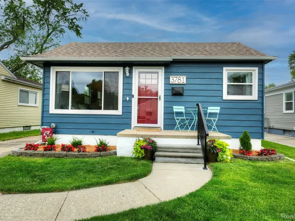 3781 Bacon Ave, Berkley, MI 48072