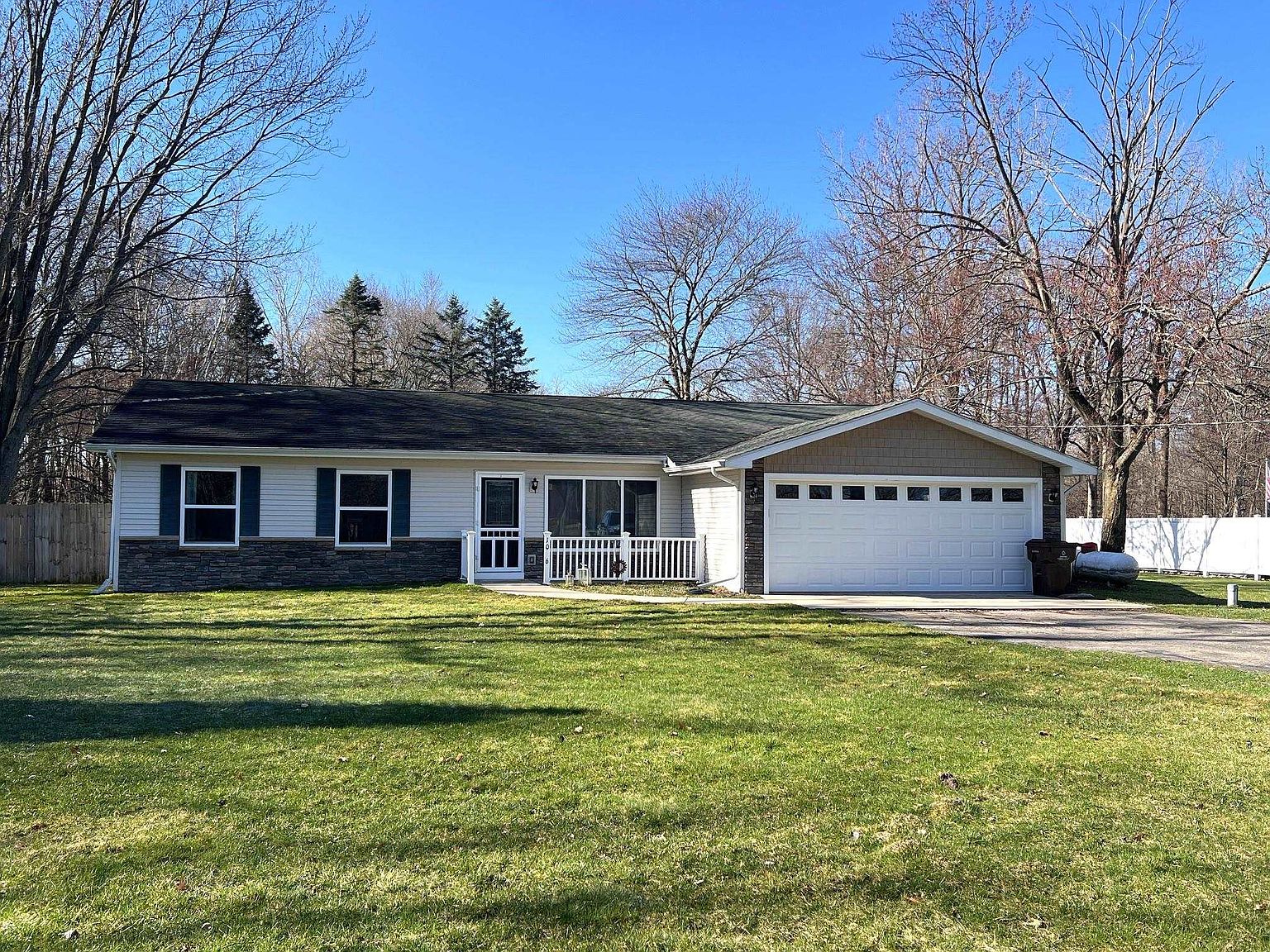 1056 E Beard Rd, Perry, MI 48872 Zillow