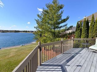 4299 Boulder Pond Dr, Ann Arbor, MI 48108