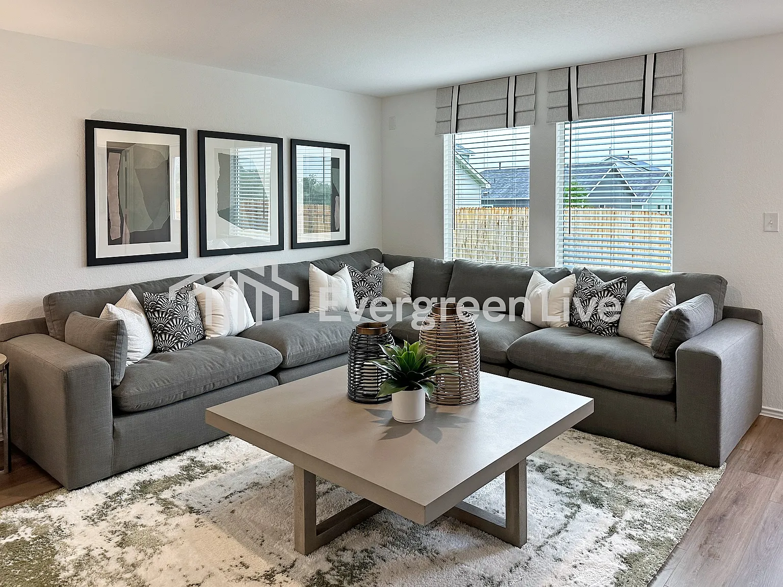 4 bed, 2.5 bath, 1968 sqft, $1,800 — Photo 4