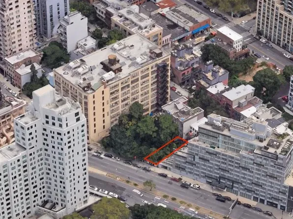 63 Flatbush Avenue Extension, Brooklyn, NY 11201