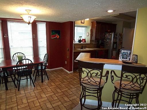 3rd image of 6302 Welles Glen Cir