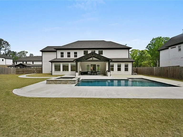 2694 Thompson Mill Rd — Photo 10