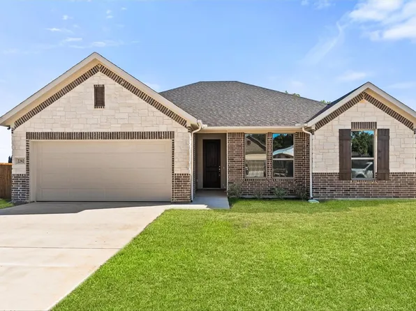 2202 Briarwood Dr, Bridgeport, TX 76426
