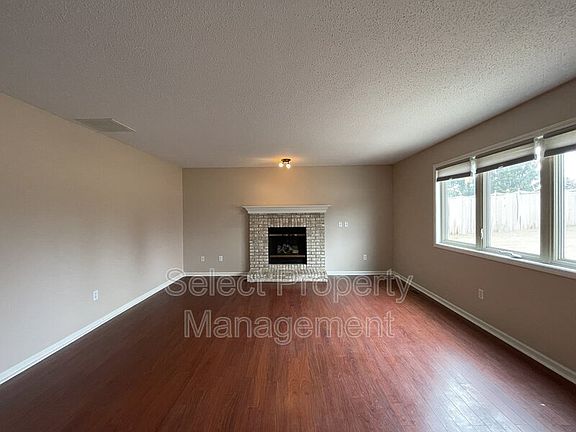 2nd image of 15020 Brittwood Ct