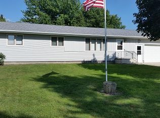 701 Oswego St, Pomeroy, IA 50575
