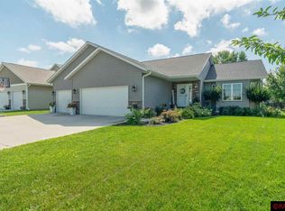 221 Muriefield Dr, Mankato, MN 56001