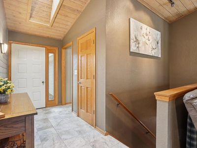 14320 West Fieldpointe DRIVE, New Berlin, WI, 53151