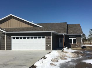 4404 Downing St, Bismarck, ND 58504