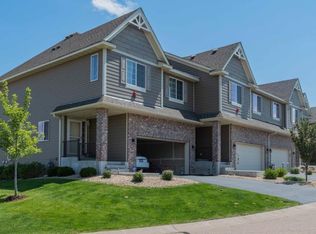2605 Waterfall Way NW, Prior Lake, MN 55372