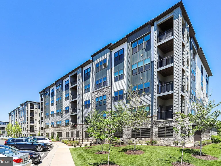 12850 Mosaic Park Way #2 — Photo 2