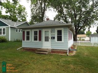4306 Brunswick Ave N, Crystal, MN 55422