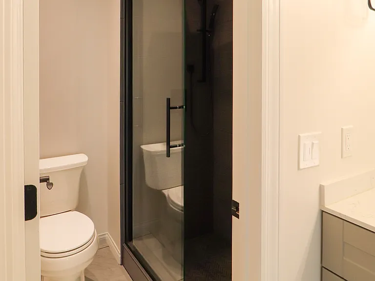 826 Thornton Ct #2 — Photo 7