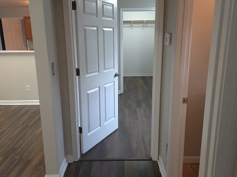 234 Clifton St — Photo 4