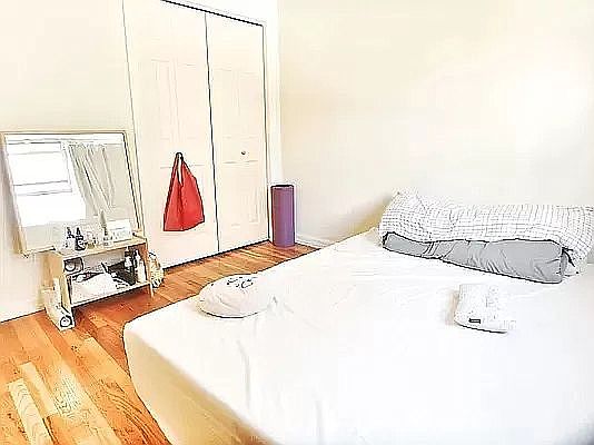 3rd image of 26-28 29th St APT 1