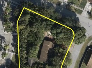 14052 SW 110th Ave, Miami, FL 33176