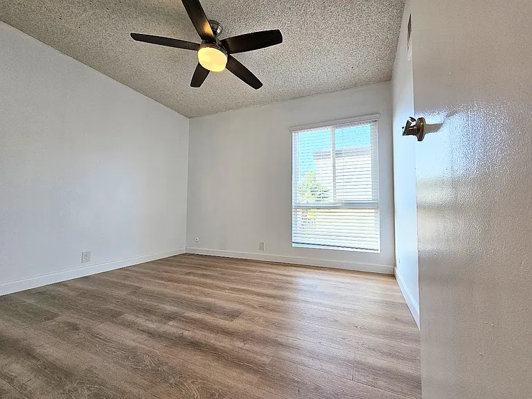 4463 Idaho St #1 — Photo 17