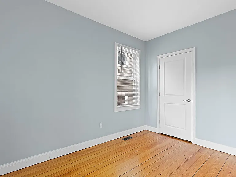 8 Trenton St #1 — Photo 24