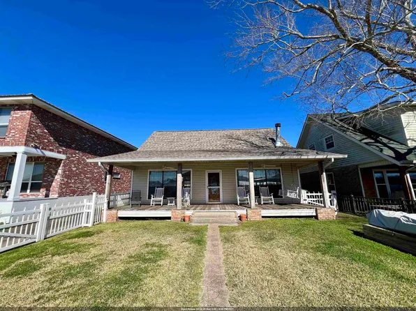 5114 Pecan Ln, Oscar, LA 70749