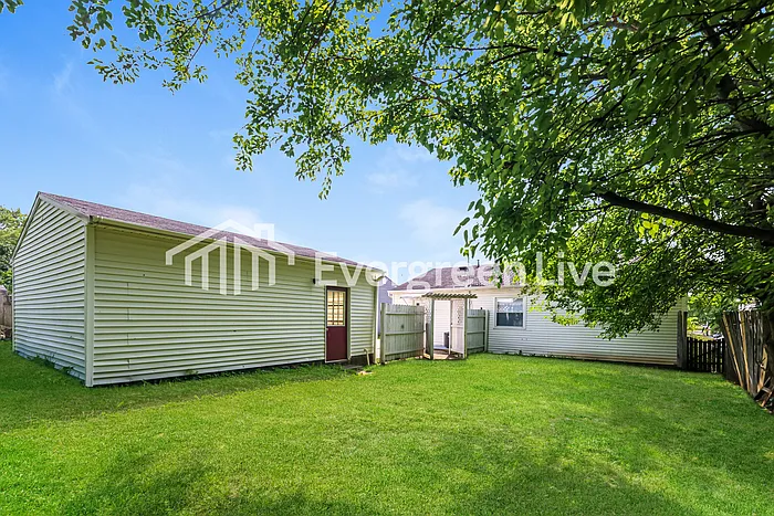 432 Mount Joy St — Photo 15