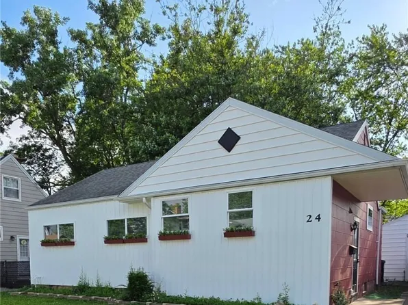 24 Wenonah Ter, Tonawanda, NY 14150