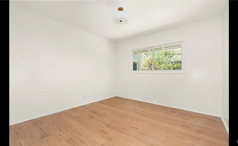 4775 Regalo Rd — Photo 9